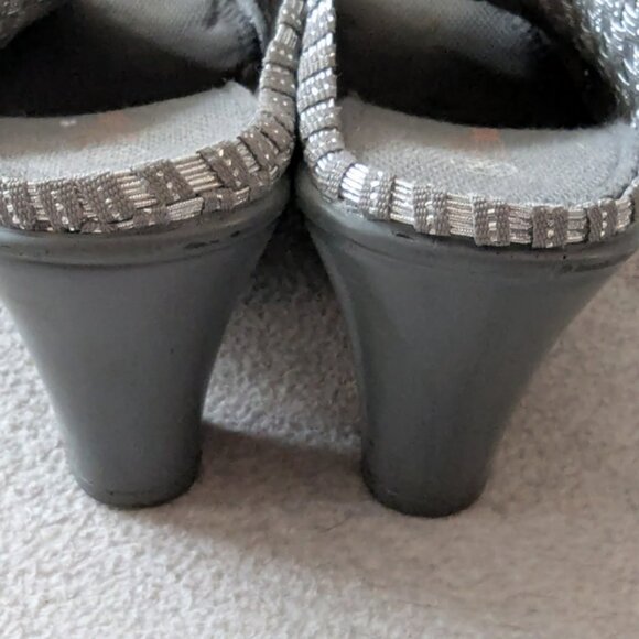 Bernie Mev Metallic Silver Grey Mule Heels Size 36 - Picture 4 of 11